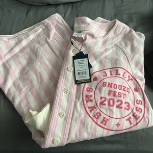 Jilly Smash and Tess shorty Slumber Jumper